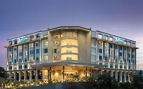 Radisson Resort & Spa Khopoli
